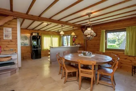 La Belle Reine, Villa vintage avec jardin privé près de la forêt à Rendeux - Photo 1