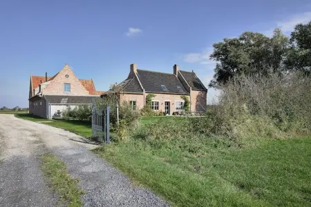 De Vlaamse Kust, Spacieuse demeure avec cour à Diksmuide, en Belgique - Photo 10