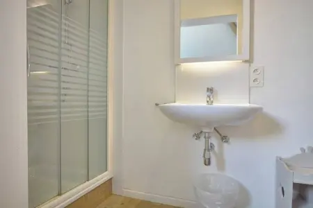 De Vlaamse Kust, Spacieuse demeure avec cour à Diksmuide, en Belgique - Photo 27