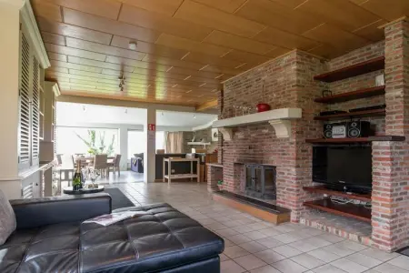 Le Paradis et Espace, Maison de vacances moderne avec sauna à Rendeux - Photo 8