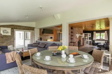 Le Paradis et Espace, Maison de vacances moderne avec sauna à Rendeux - Photo 9