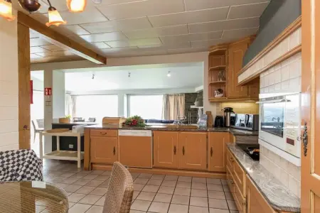 Le Paradis et Espace, Maison de vacances moderne avec sauna à Rendeux - Photo 11