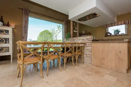 Le Refuge de Césyl, Superbe maison de vacances à Bertrix, avec jardin privé - Photo 1