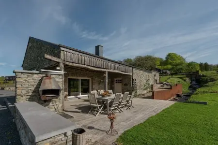 Le Refuge de Césyl, Superbe maison de vacances à Bertrix, avec jardin privé - Photo 5