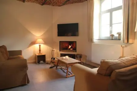 En Face du Château, Maison de vacances à la française à Gesves avec piscine - Photo 9