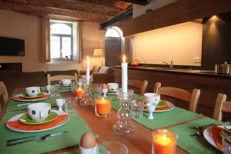 En Face du Château, Maison de vacances à la française à Gesves avec piscine - Photo 12