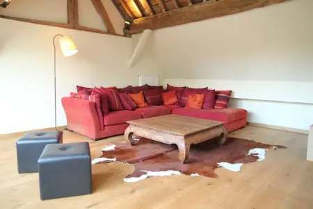 Le Vieux Tilleul du Château, Maison de vacances boutique avec piscine à Gesves - Photo 3