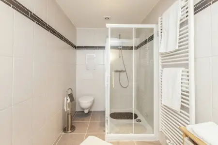 De Wever, Maison de vacances luxueuse avec jardin à Glabbeek - Photo 24