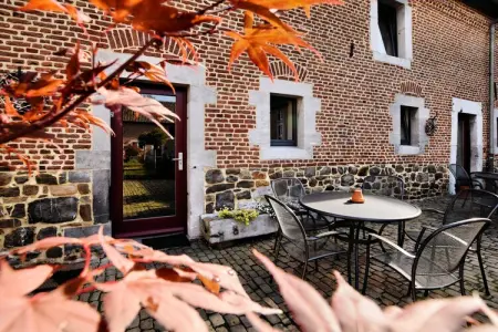 Hof van Aken, Confortable maison de vacances avec terrasse à Richelle - Photo 1