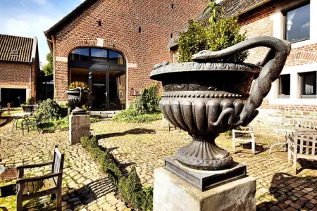 Hof van Aken, Confortable maison de vacances avec terrasse à Richelle - Photo 19