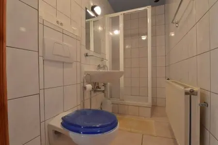 Am Burggarten, Belle maison de vacances à Bütgenbach au bord du lac - Photo 28