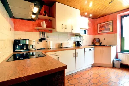 Haus Annick, Belle maison de vacances au bord de la forêt à Nidrum - Photo 4