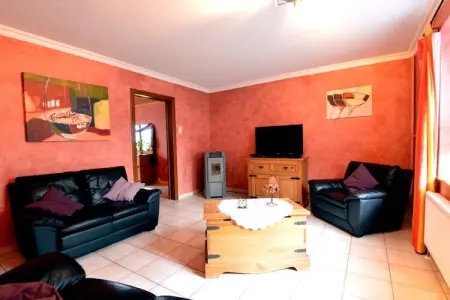 Haus Annick, Belle maison de vacances au bord de la forêt à Nidrum - Photo 7