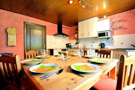 Haus Annick, Belle maison de vacances au bord de la forêt à Nidrum - Photo 12