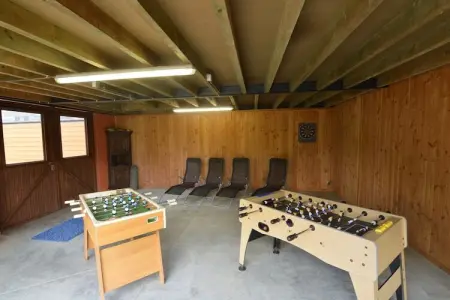 Haus Annick, Belle maison de vacances au bord de la forêt à Nidrum - Photo 13