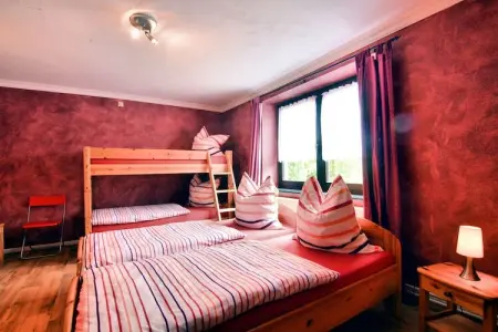 Haus Annick, Belle maison de vacances au bord de la forêt à Nidrum - Photo 16