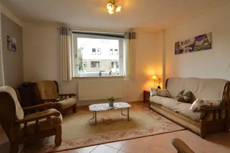 Canneberge, Maison de vacances Quaint à Elsenborn près de la forêt - Photo 1