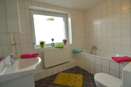 Canneberge, Maison de vacances Quaint à Elsenborn près de la forêt - Photo 14