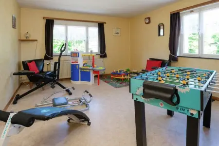 Am Brunnen, Maison de vacances moderne à Amel avec jardin - Photo 9