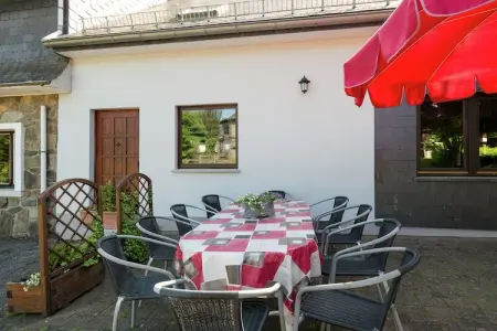 Am Brunnen, Maison de vacances moderne à Amel avec jardin - Photo 26