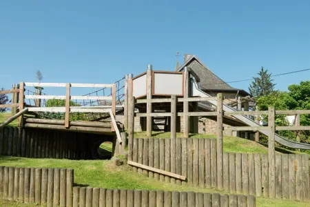 Am Brunnen, Maison de vacances moderne à Amel avec jardin - Photo 32