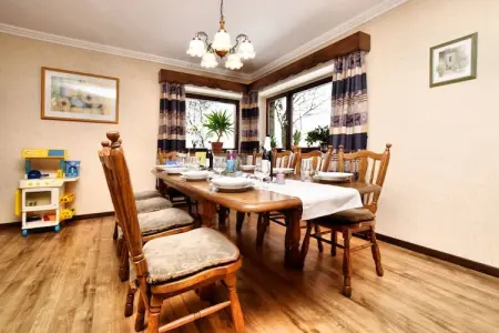 Am weissen Hirsch, Belle maison de vacances au bord de la forêt à Amel - Photo 9