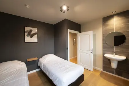 Au bois dormant, Demeure moderne avec piscine privée à Aubel - Photo 23