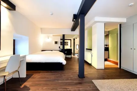 Koetshuis Loft, Luxueuse demeure à Robertville près de la forêt - Photo 2