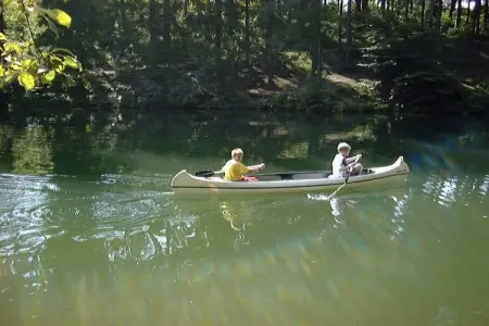 Koetshuis Studio, Demeure moderne avec barbecue à Robertville - Photo 15