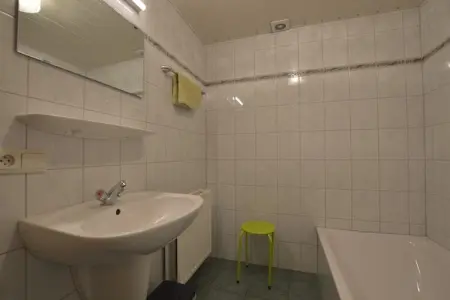 Entre Fagnes et Lac, Maison de vacances avec jardin moderne à Robertville - Photo 12