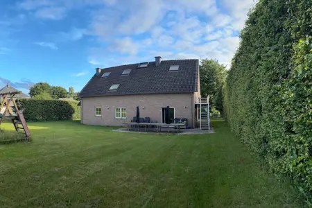 Entre Fagnes et Lac, Maison de vacances avec jardin moderne à Robertville - Photo 18