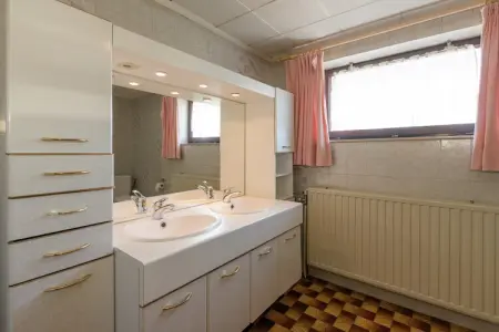 La Coupe de Champagne, Luxueuse maison de vacances avec piscine privée à Waimes - Photo 27