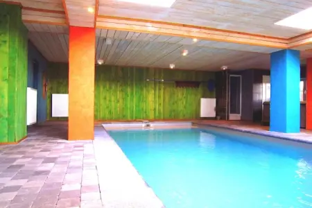 Outrewarchenne, Maison cosy avec piscine, sauna et jacuzzi à Libômont - Photo 4