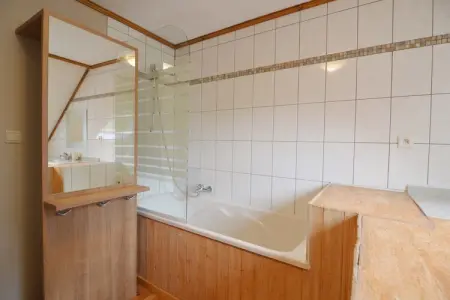 Outrewarchenne, Maison cosy avec piscine, sauna et jacuzzi à Libômont - Photo 31