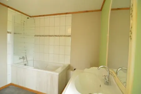 Outrewarchenne, Maison cosy avec piscine, sauna et jacuzzi à Libômont - Photo 32