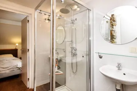 La maison de la Warche, Maison de vacances moderne près du lac à Robertville - Photo 29