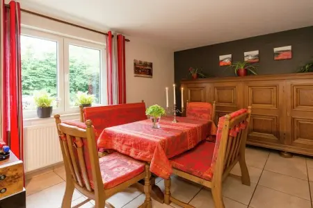 Les Bouleaux, Luxueuse maison de vacances avec sauna à Robertville - Photo 3