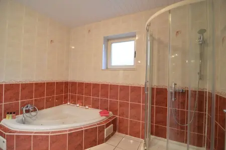 Antolay, Belle maison de vacances avec piscine privée à Waimes - Photo 21