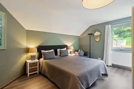 Le Rendez Vous, Maison de vacances cosy à Malmedy avec sauna et jacuzzi - Photo 3