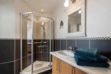 Le Rendez Vous, Maison de vacances cosy à Malmedy avec sauna et jacuzzi - Photo 16