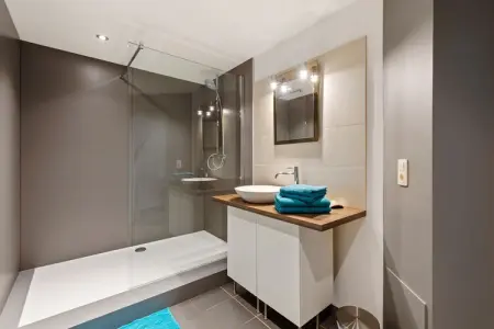 Le Rendez Vous, Maison de vacances cosy à Malmedy avec sauna et jacuzzi - Photo 17