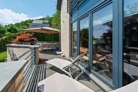 Le Rendez Vous, Maison de vacances cosy à Malmedy avec sauna et jacuzzi - Photo 19