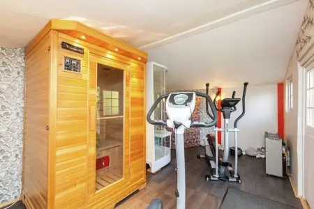 Manureva, Maison de vacances avec sauna dans les Ardennes proche forêt - Photo 6