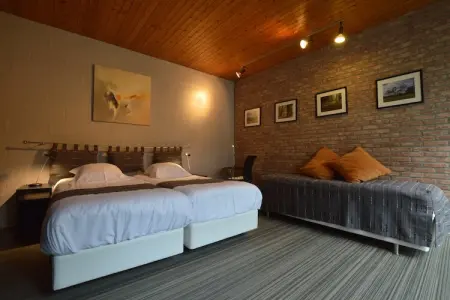 Patio et Jardin, Belle villa avec piscine (mi-mai à mi-septembre) à Stavelot - Photo 3