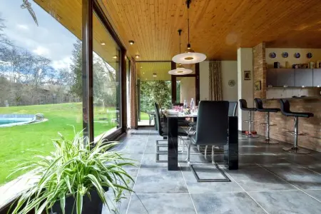 Patio et Jardin, Belle villa avec piscine (mi-mai à mi-septembre) à Stavelot - Photo 8