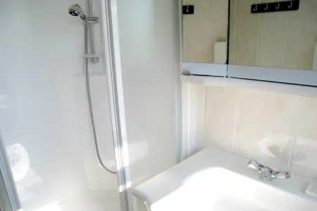 Le Laurier Rose, Charmante maison de vacances avec piscine à Coo - Photo 18