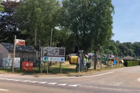 Le Laurier Rose, Charmante maison de vacances avec piscine à Coo - Photo 36