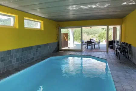 Ny des anges, Maison de vacances paisible avec piscine privée à Stoumont - Photo 7
