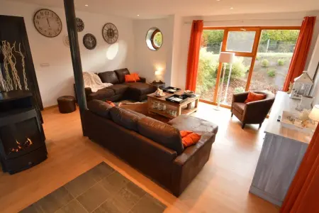 Ny des anges, Maison de vacances paisible avec piscine privée à Stoumont - Photo 9