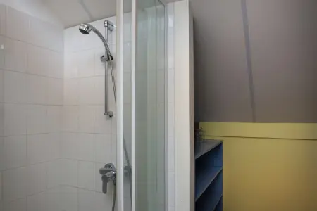 Ny des anges, Maison de vacances paisible avec piscine privée à Stoumont - Photo 24